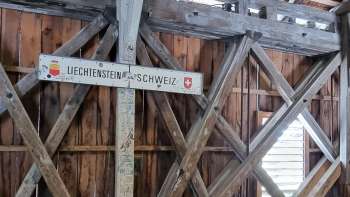 Primo piano della costruzione interna del ponte