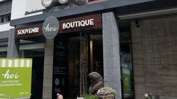 Hoi-Laden dall'esterno