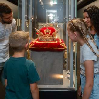 Famiglia nella SchatzKammer del Liechtenstein