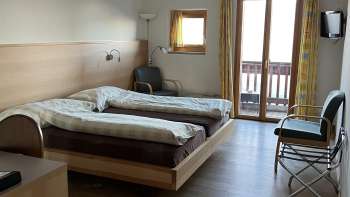 Camera doppia con balcone all'Hotel Kulm