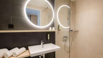 Bagno moderno al B&B HotelEschen