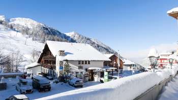 Hotel Falknerei Galina, Malbun