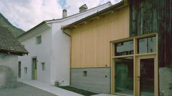 Vista esterna della tenuta di Hintergass