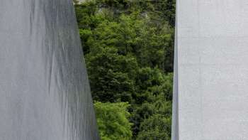 Museo d’arte del Liechtenstein con Hilti Art Foundation davanti al Castello di Vaduz 