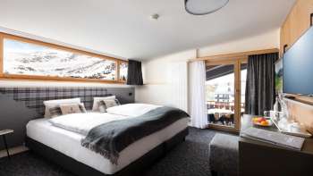 Appartamento con due camere da letto e balcone presso l'Hotel Turna Malbun