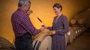 Cantine di Corte del Principe del Liechtenstein, degustazione con la Principessa Marie Cantine di Corte del Principe del Liechtenstein, degustazione con la Principessa Marie