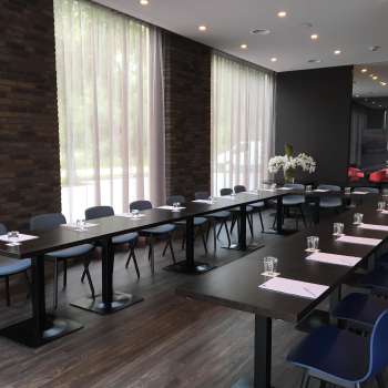 Sala riunioni b_smart hotel